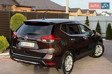 Позашляховик / Кросовер Nissan X-Trail 2018 в 