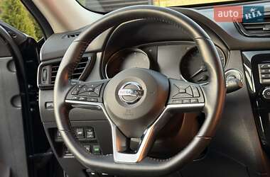 Позашляховик / Кросовер Nissan X-Trail 2018 в 