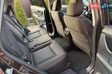 Позашляховик / Кросовер Nissan X-Trail 2018 в 