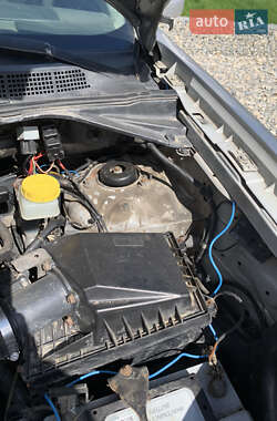 Внедорожник / Кроссовер Nissan X-Trail 2004 в 