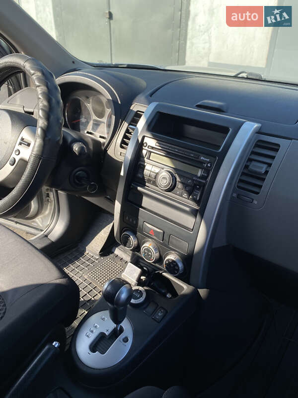 Позашляховик / Кросовер Nissan X-Trail 2008 в Малині