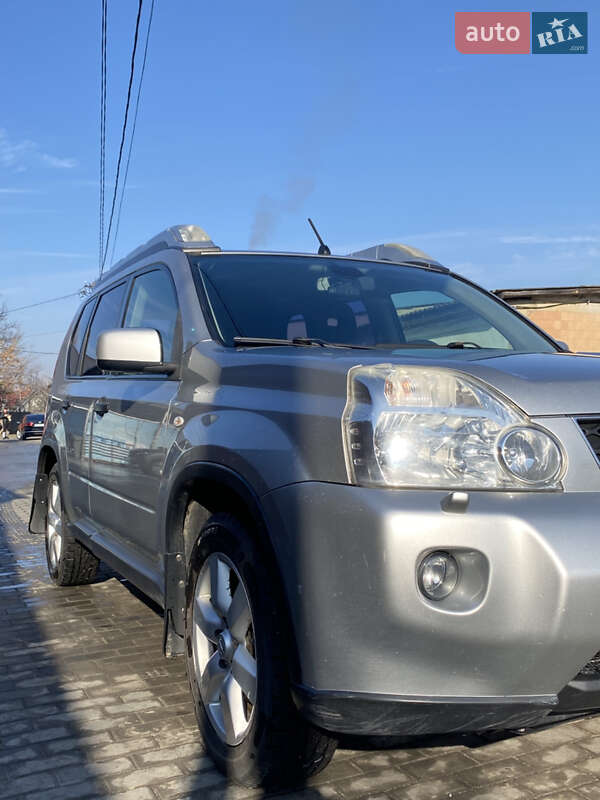 Позашляховик / Кросовер Nissan X-Trail 2008 в Малині