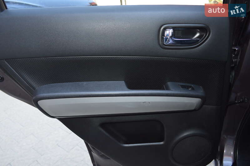 Внедорожник / Кроссовер Nissan X-Trail 2012 в Львове