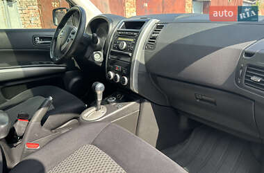 Внедорожник / Кроссовер Nissan X-Trail 2010 в 