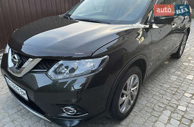 Позашляховик / Кросовер Nissan X-Trail 2017 в 