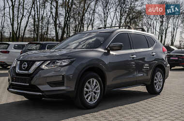Позашляховик / Кросовер Nissan X-Trail 2021 в 
