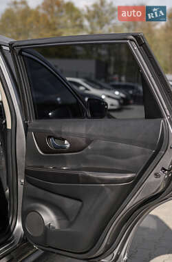Позашляховик / Кросовер Nissan X-Trail 2021 в 