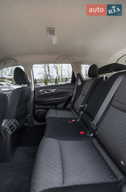 Позашляховик / Кросовер Nissan X-Trail 2021 в 