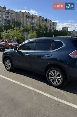 Позашляховик / Кросовер Nissan X-Trail 2016 в 