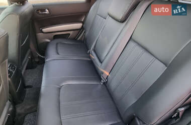 Позашляховик / Кросовер Nissan X-Trail 2012 в 