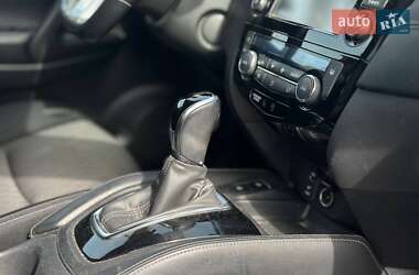 Позашляховик / Кросовер Nissan X-Trail 2019 в 