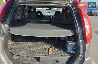 Внедорожник / Кроссовер Nissan X-Trail 2013 в 