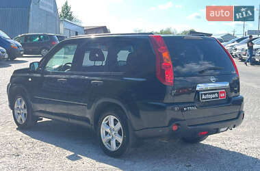 Позашляховик / Кросовер Nissan X-Trail 2007 в 