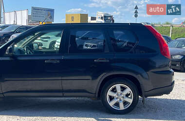 Позашляховик / Кросовер Nissan X-Trail 2007 в 