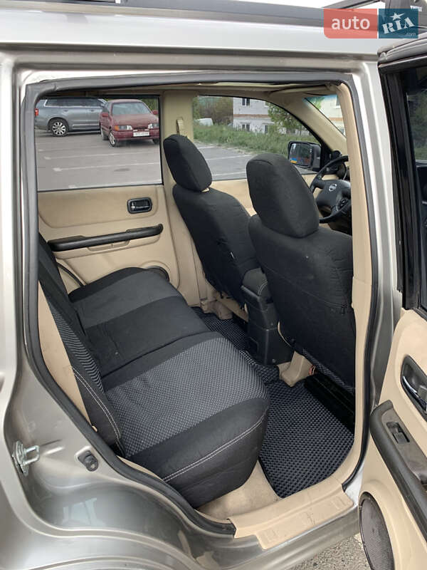 Позашляховик / Кросовер Nissan X-Trail 2002 в Харкові