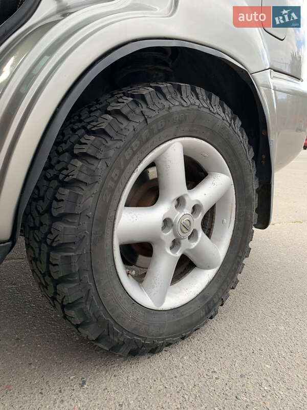 Позашляховик / Кросовер Nissan X-Trail 2002 в Харкові