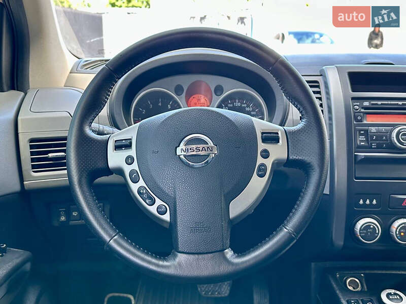 Внедорожник / Кроссовер Nissan X-Trail 2008 в Днепре