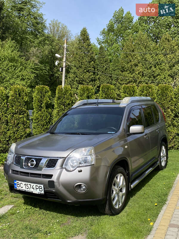Внедорожник / Кроссовер Nissan X-Trail 2010 в Львове фото 2 Внедорожник / Кроссовер Nissan X-Trail 2010 в Львове