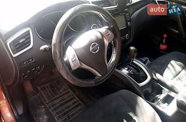 Внедорожник / Кроссовер Nissan X-Trail 2015 в Полтаве