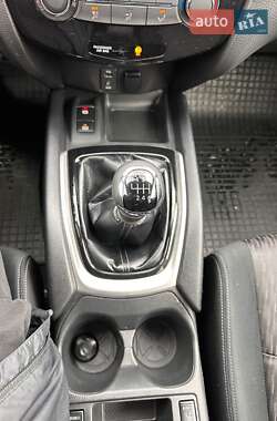 Внедорожник / Кроссовер Nissan X-Trail 2021 в 