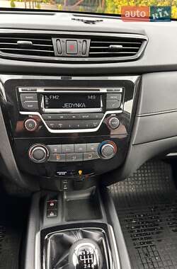Внедорожник / Кроссовер Nissan X-Trail 2021 в 