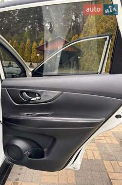 Внедорожник / Кроссовер Nissan X-Trail 2021 в 
