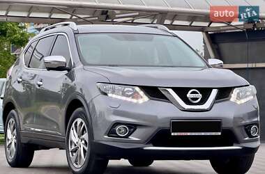 Позашляховик / Кросовер Nissan X-Trail 2014 в Запоріжжі