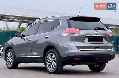 Внедорожник / Кроссовер Nissan X-Trail 2014 в 