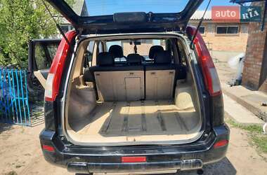 Позашляховик / Кросовер Nissan X-Trail 2003 в 