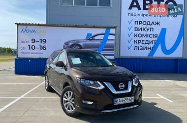 Внедорожник / Кроссовер Nissan X-Trail 2018 в 
