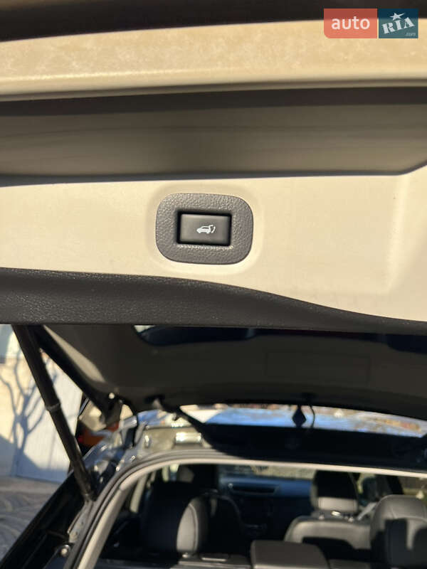 Позашляховик / Кросовер Nissan X-Trail 2017 в Коломиї