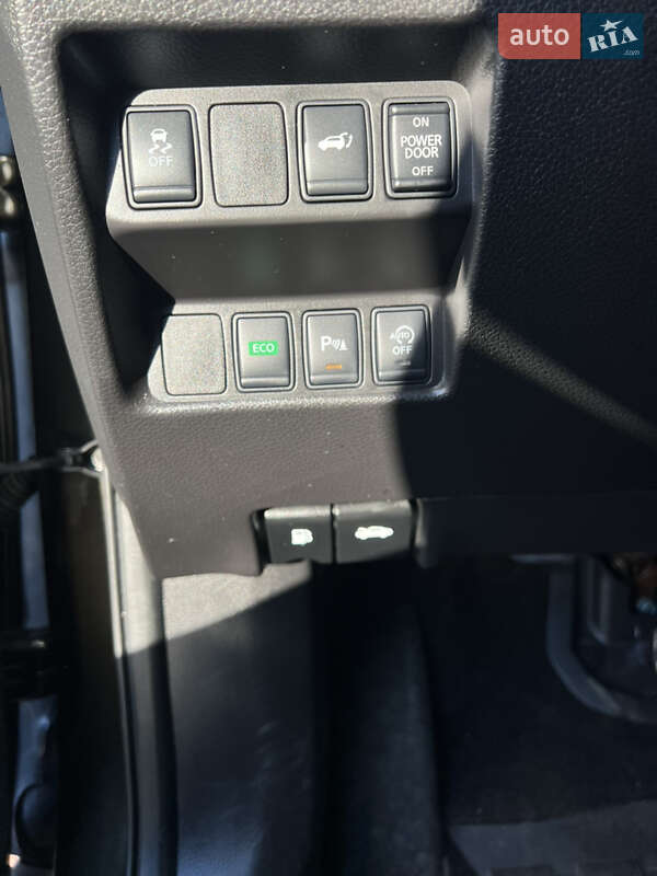 Позашляховик / Кросовер Nissan X-Trail 2017 в Коломиї