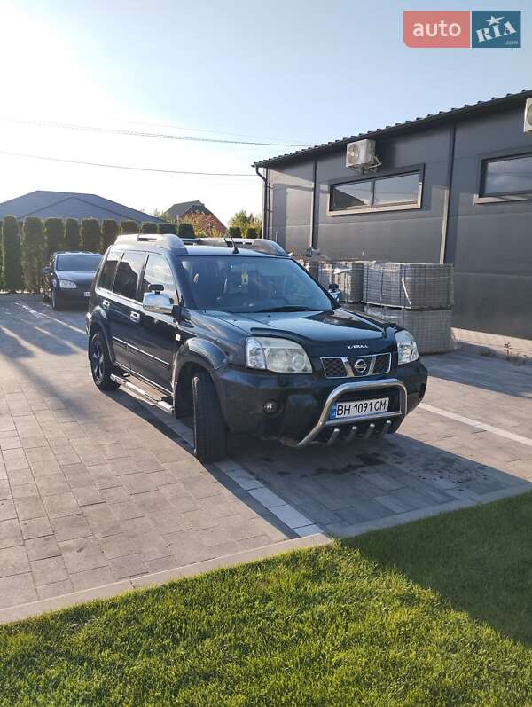Позашляховик / Кросовер Nissan X-Trail 2005 в Луцьку