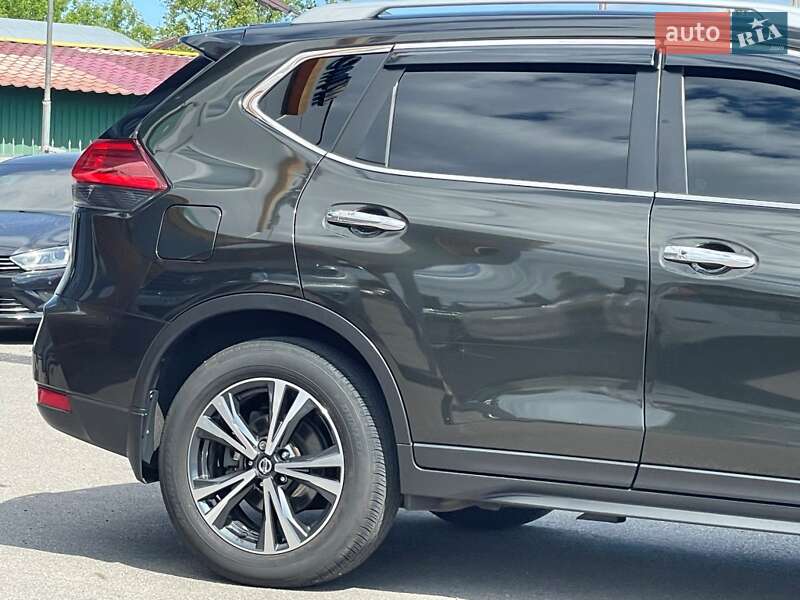 Позашляховик / Кросовер Nissan X-Trail 2019 в Києві