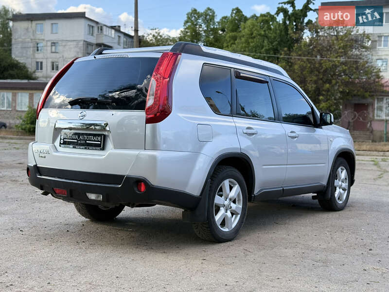 Внедорожник / Кроссовер Nissan X-Trail 2011 в Полтаве