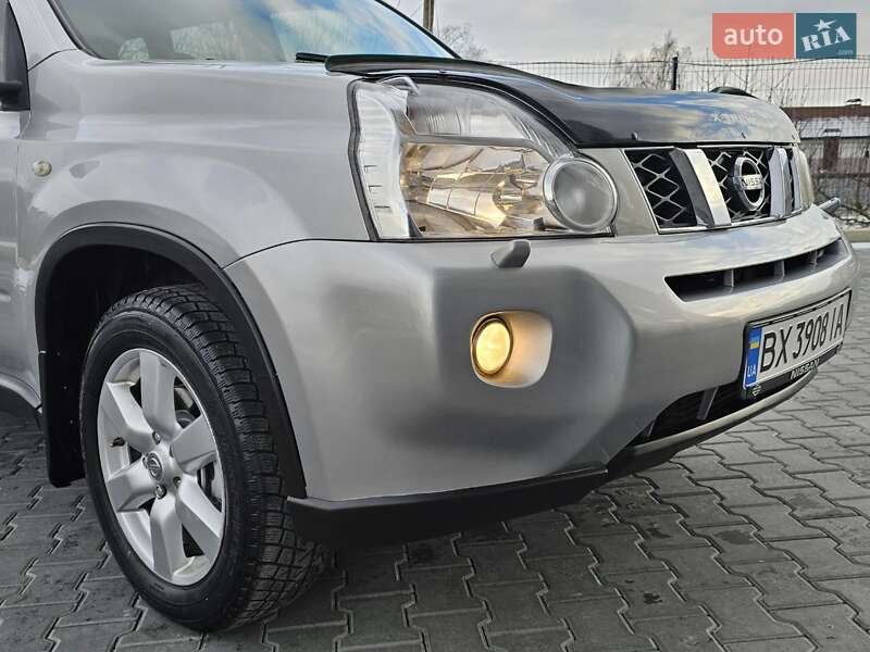 Внедорожник / Кроссовер Nissan X-Trail 2010 в Житомире