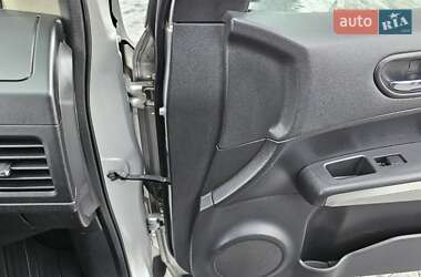 Позашляховик / Кросовер Nissan X-Trail 2010 в 