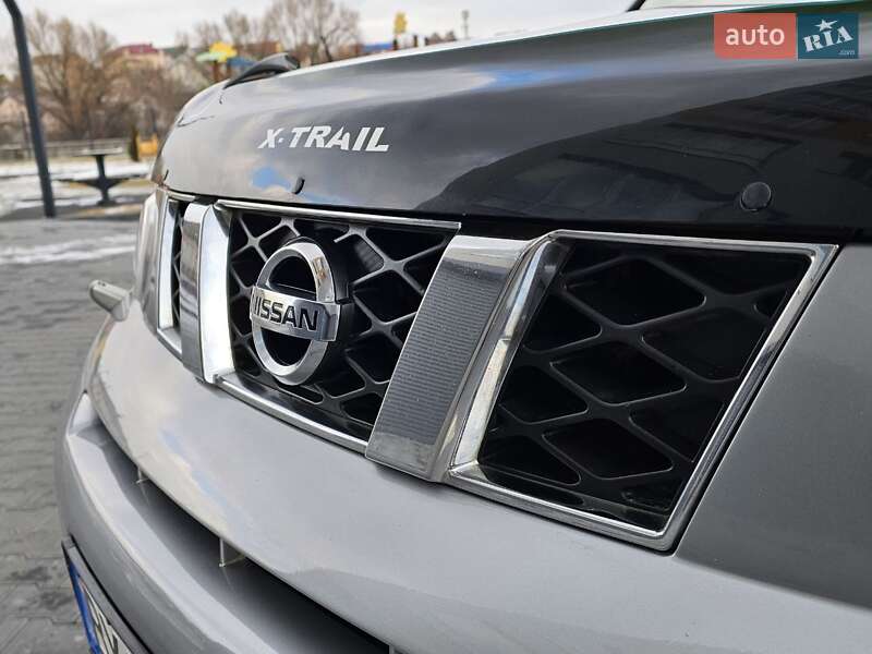 Внедорожник / Кроссовер Nissan X-Trail 2010 в Житомире