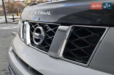 Позашляховик / Кросовер Nissan X-Trail 2010 в 
