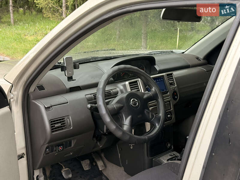 Внедорожник / Кроссовер Nissan X-Trail 2006 в Тернополе