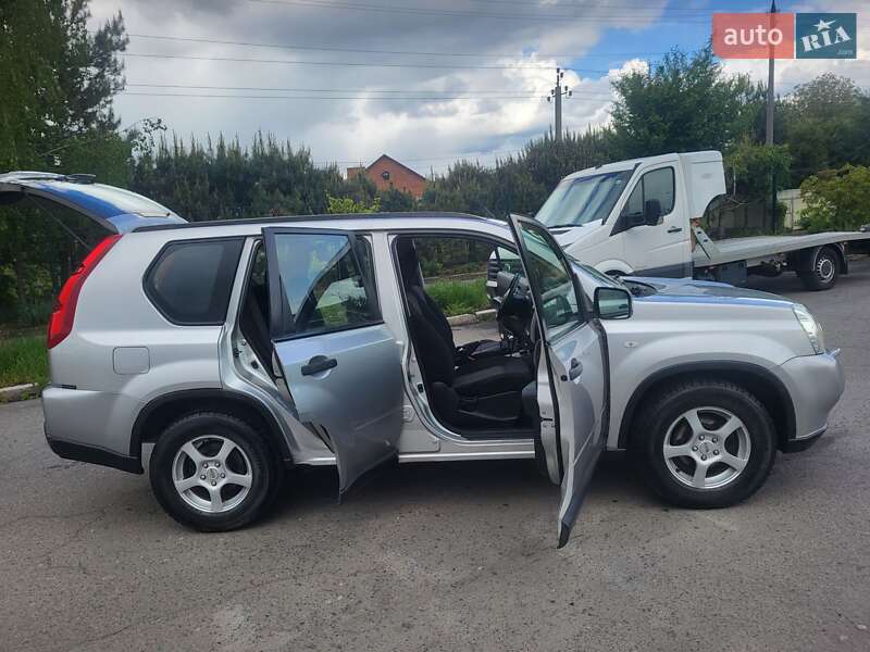 Позашляховик / Кросовер Nissan X-Trail 2008 в Хмельницькому
