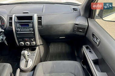 Внедорожник / Кроссовер Nissan X-Trail 2013 в 