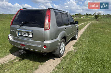 Внедорожник / Кроссовер Nissan X-Trail 2006 в 