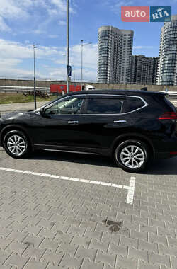 Позашляховик / Кросовер Nissan X-Trail 2021 в 