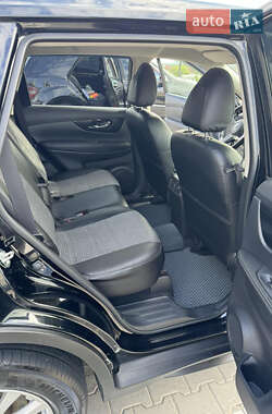 Позашляховик / Кросовер Nissan X-Trail 2021 в 