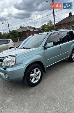 Внедорожник / Кроссовер Nissan X-Trail 2003 в Харькове