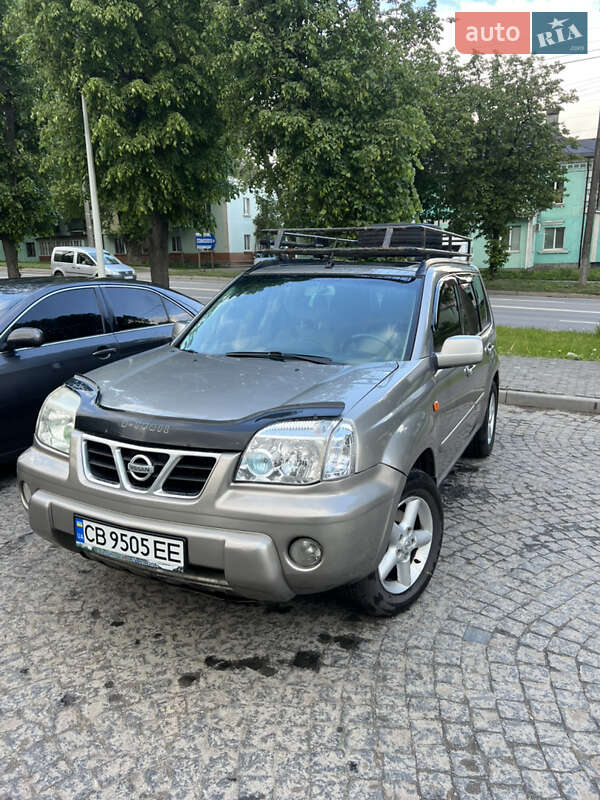 Nissan X-Trail 2003