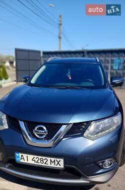Внедорожник / Кроссовер Nissan X-Trail 2017 в 