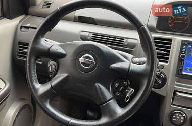 Внедорожник / Кроссовер Nissan X-Trail 2006 в 