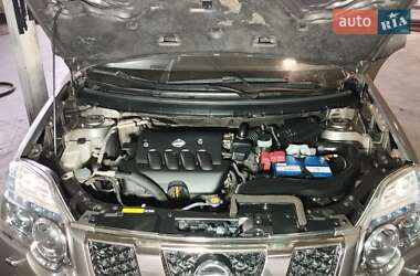Внедорожник / Кроссовер Nissan X-Trail 2013 в 